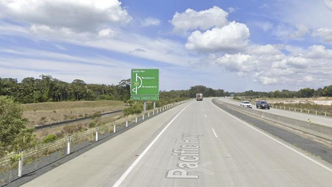 Pacific Motorway southbound near Broadwater, NSW.