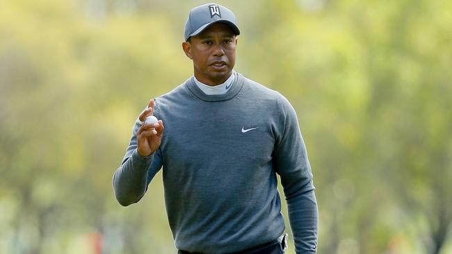 Tiger Woods worked some miracles in the Valspar Championship first round.