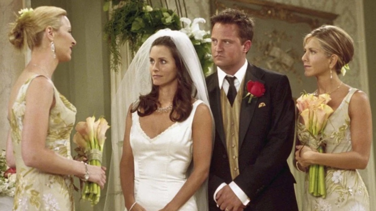 Rachel’s pregnancy is discovered at Monica and Chandler’s wedding.