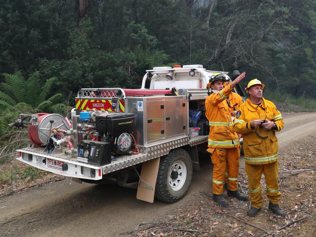 January 2019 Tasmanian Bushfires. Brad Somers, Kingston Fire Brigade fourth officer (pointing) on the scene in the area of Donnellys Rd, Geeveston, in the Huon Valley. Picture: NIKKI DAVIS-JONES