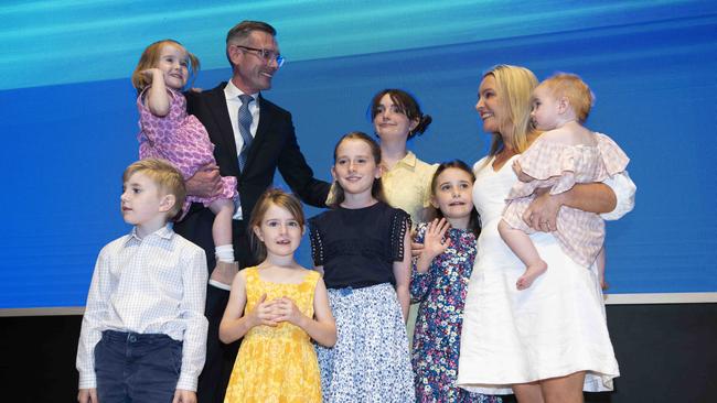 Mr Perrottet with his wife Helen and children William, Beatrice, Amelia, Charlotte, Annabelle, Harriet, and Celeste. Picture: NewsWire/ Monique Harmer