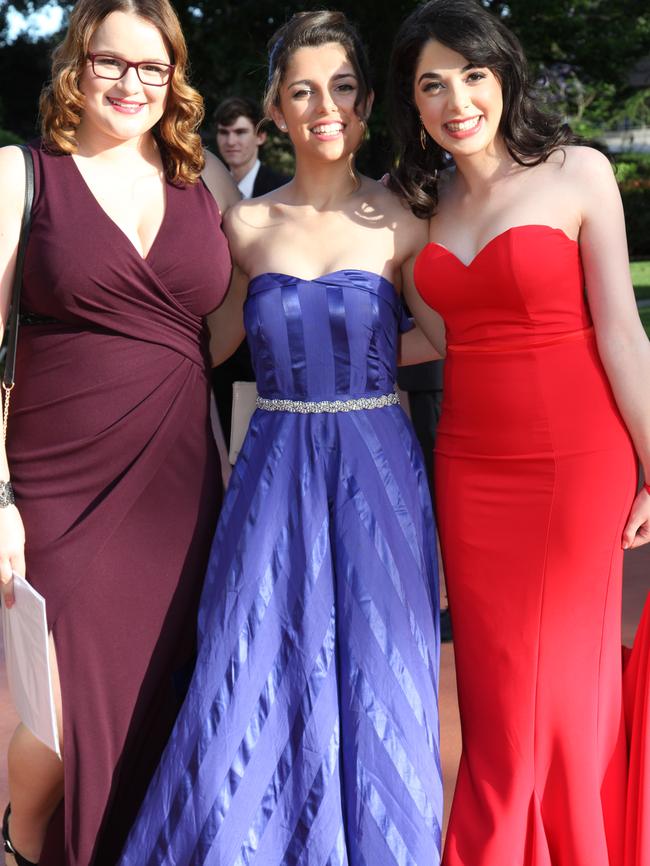 Rebekah Sharpe, Bianca Italiano and Brittany Di Fazio at St Leo's Catholic College’s Year 12 formal. Picture: Heather Rollo