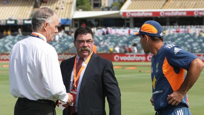 David Boon is set to return from the cricketing wilderness this summer. Picture: Phil Hillyard