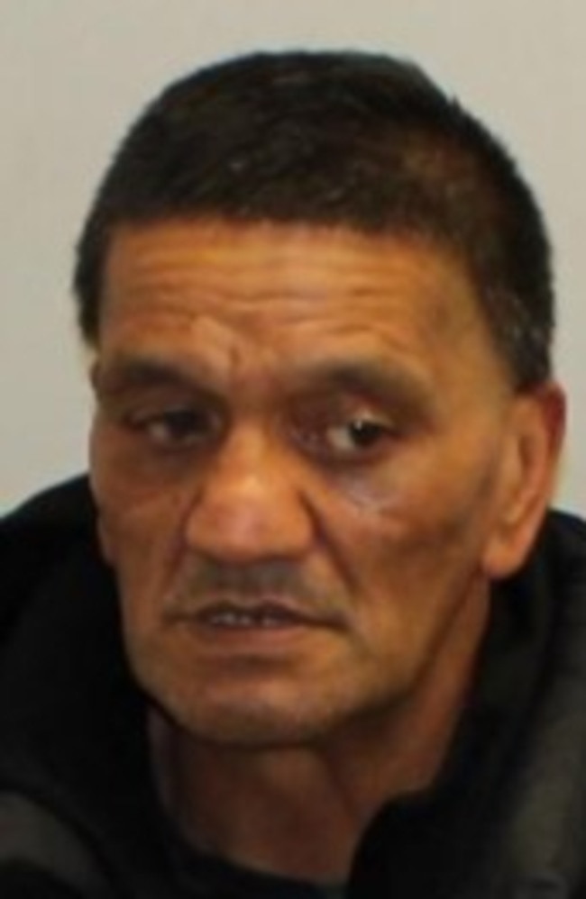 Dennis Tupuhi is known to frequent the Hoppers Crossing area.