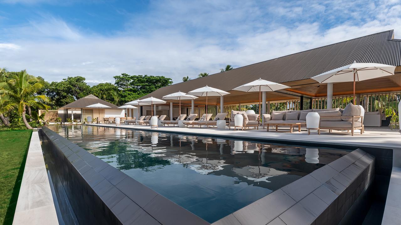 The infinity pool is a stunning way to relax after a day of doing nothing. Picture: Fiji Tourism / Vomo Island Resort