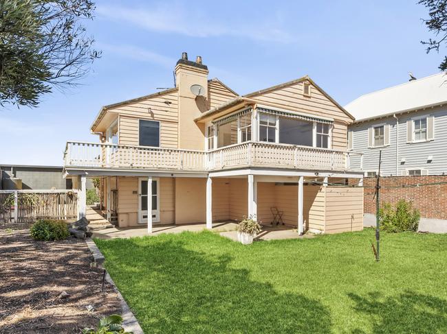 4 Stephens Pde, Barwon  Heads has sold for an undisclosed price above $3m.