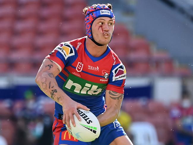 Could Kalyn Ponga be playing in the No. 6 in 2022?