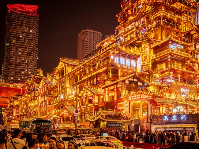 Chongqing is also a rapidly developing city which embraces technology and innovation, leaving a modern skyline that comes to life at night. Photo: istock