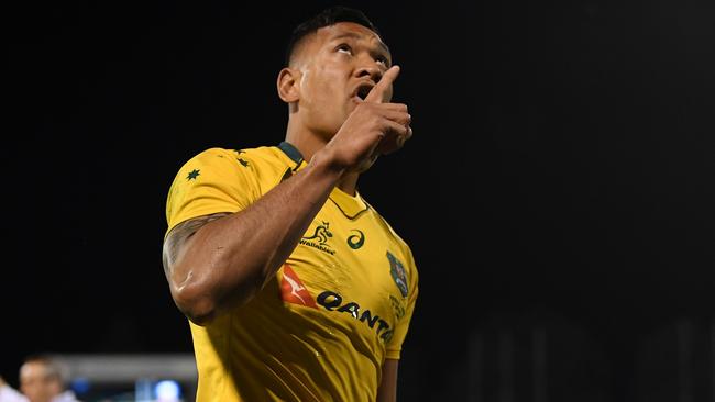 Israel Folau is keen to sign a new long-term deal with Rugby Australia.