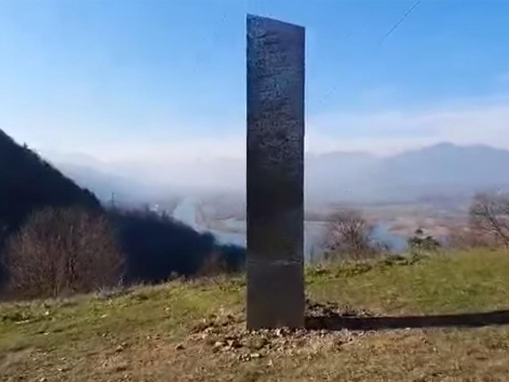 The new "monolith" that appeared in Romania,