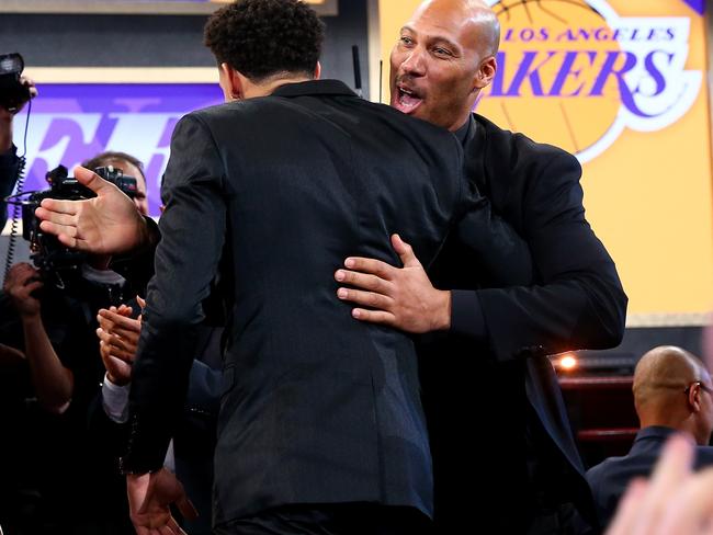 Knicks: LaMelo Ball's father elaborates on why son is perfect for