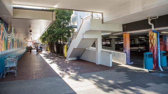 The Park Ave car park and laneway.