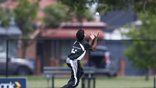 Aarham Shah settling under the ball. Picture: Michael Gorton