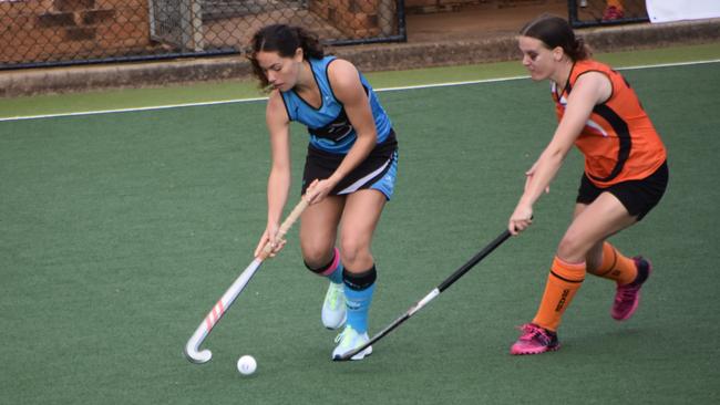 Strong game between Sydney South and Orange at NSW U18s Girls Hockey Championships, May 21.