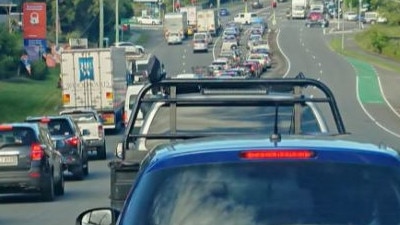 Cars queuing on the road for Covid tests at Murrarie. Picture: Supplied