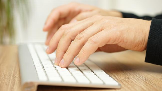 Senator Nick Xenophon questioned global giant Facebook about its use of news content.