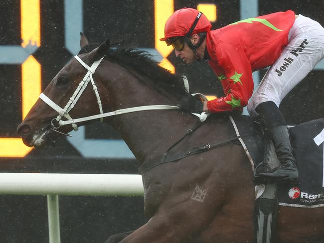 SYDNEY, AUSTRALIA - JUNE 01: Josh Parr riding Emirate wins Race 2 Ranvet Handicap during Sydney Racing at Rosehill Gardens on June 01, 2024 in Sydney, Australia. (Photo by Jeremy Ng/Getty Images)