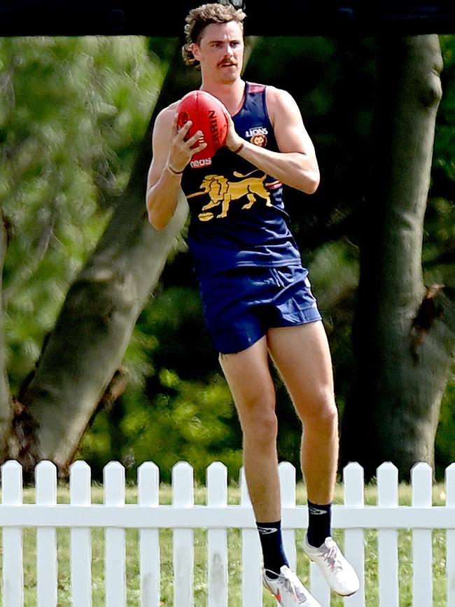 Look away Bombers fans, it's still too soon. (Photo by Bradley Kanaris/Getty Images)