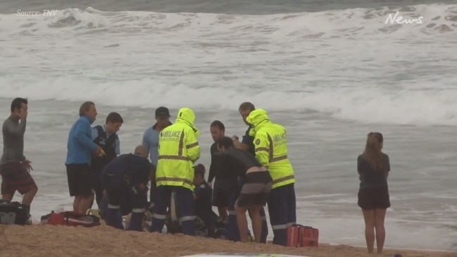 Surfer struck by lighting at Dee Why in Sydney