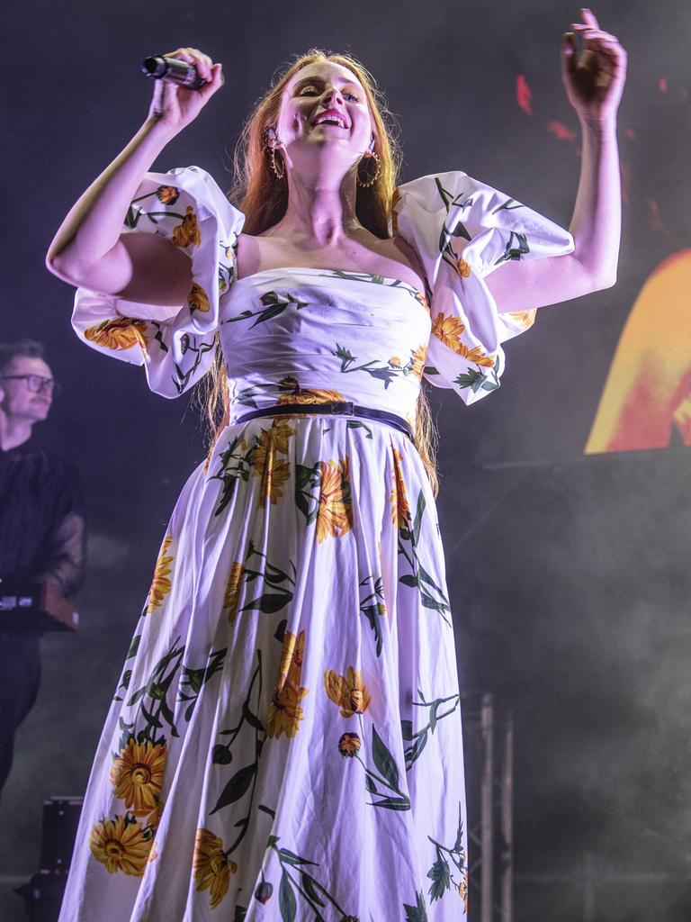 Friday nights headline act Vera Blue performs at the Toowoomba Carnival of Flowers Festival of Food and Wine. Friday, September 9, 2022. Picture: Nev Madsen.