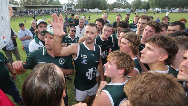 Echuca are the premiership favourites. Photo: Yuri Kouzmin