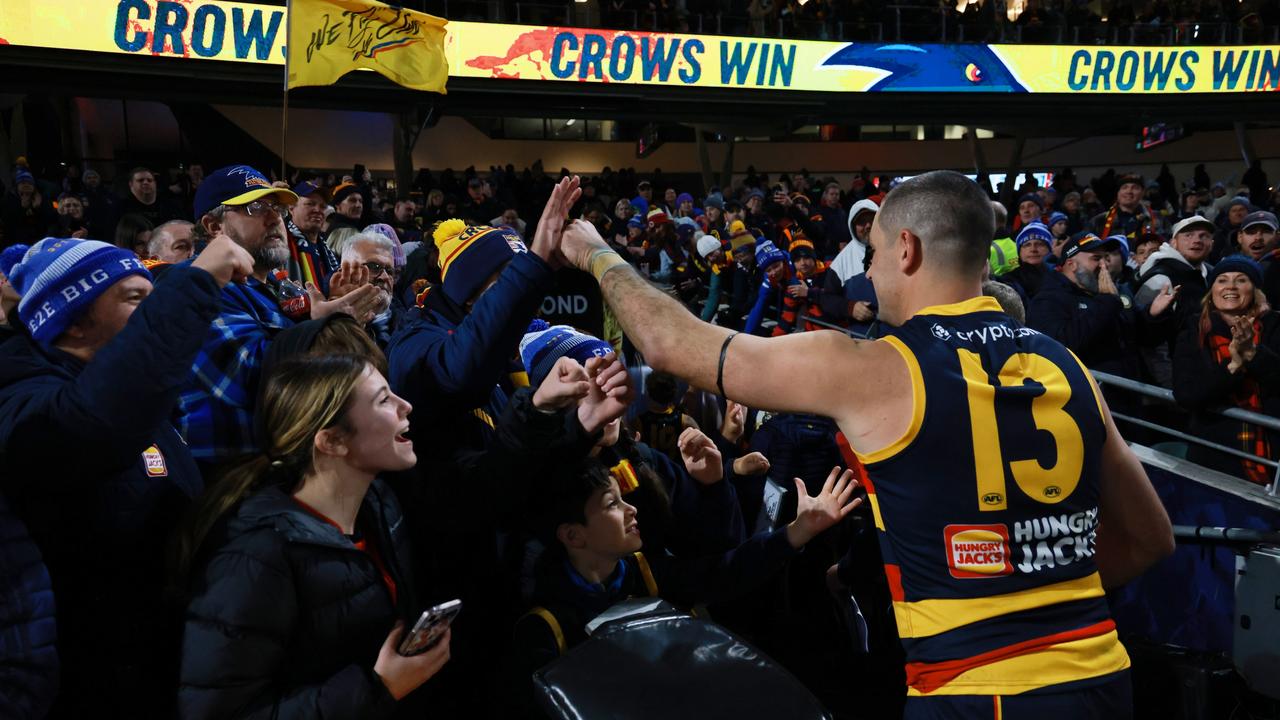 SA footy fans miss out on Victorian ticket price perk