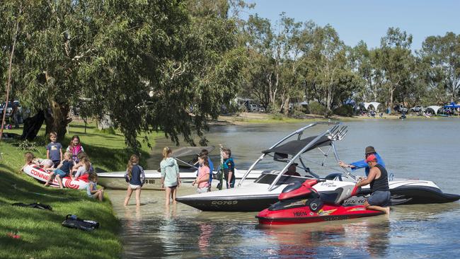 Vital supply: The Wimmera Mallee’s ten recreational lakes, such as Lake Lascelles at Hopetoun (pictured), are crucial to western Victorian communities. Picture: Zoe Phillips