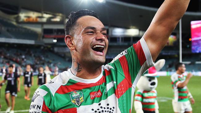 Rabbitoh's John Sutton celebrates with the fans after their win during NRL match Sydney Roosters v South Sydney Rabbitohs at Allianz Stadium. Picture. Phil Hillyard