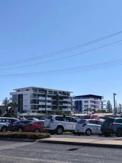 Visual perspective of the proposed building, facing southwest from Owen St (Port City Bowling Club driveway).