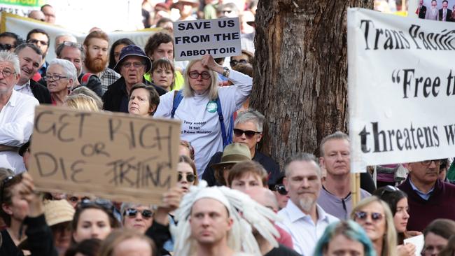 March in May budget protest: thousands march to oppose Coalition ...