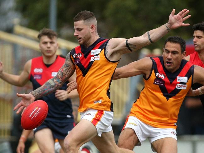 EDFL footy Tullamarine v East Keilor: Victor Micallef of East Keilor kicks the wrong waySaturday, April 24, 2021, in Oak Park, Victoria, Australia. Picture: Hamish Blair