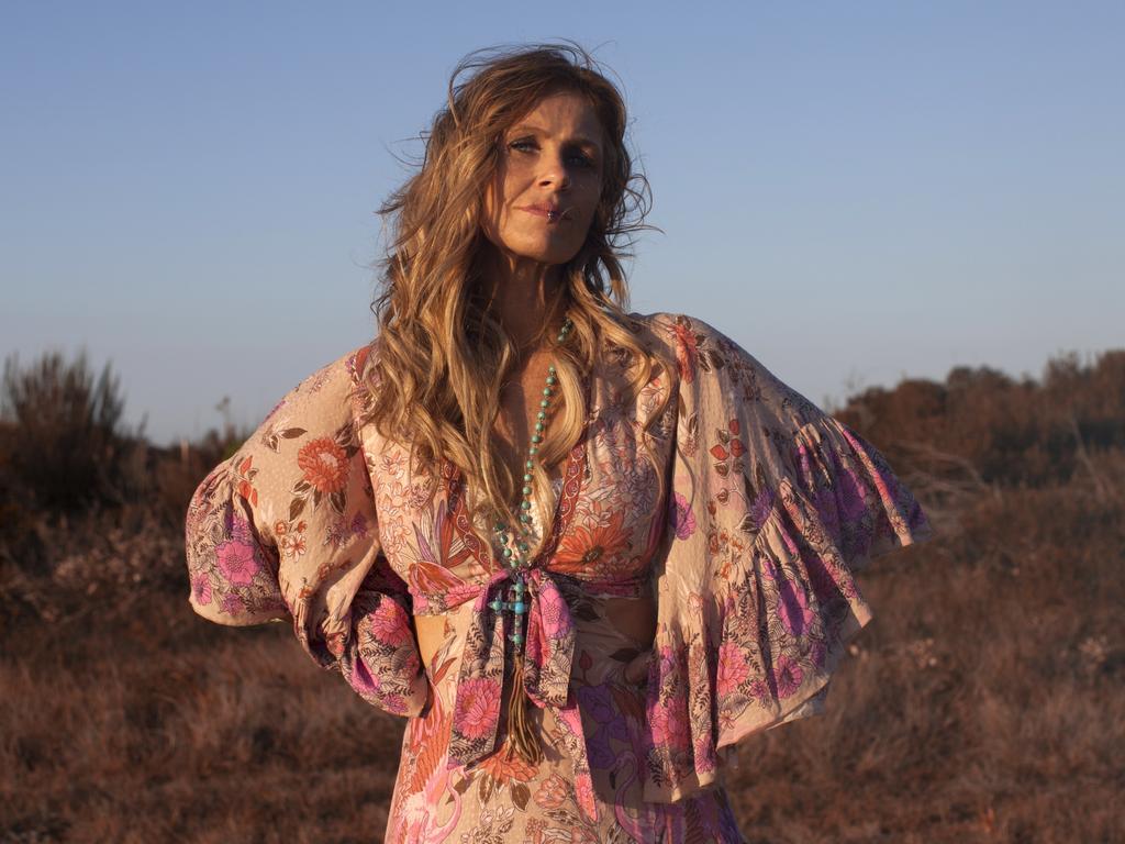 Kasey Chambers Campfire Tour New Campfire Album Inspired By New