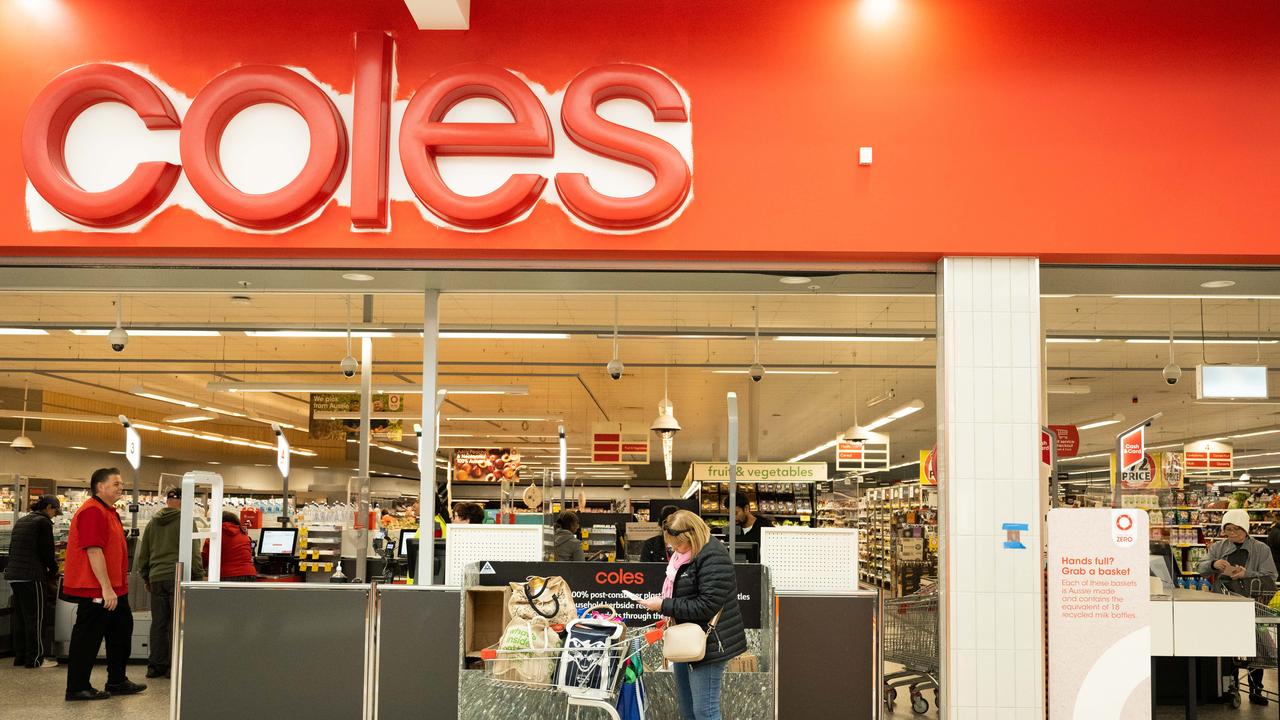 Coles responded to price drops at Woolies earlier this week by slashing the price of meat and poultry on their shelves. Picture: NCA NewsWire / Morgan Sette.