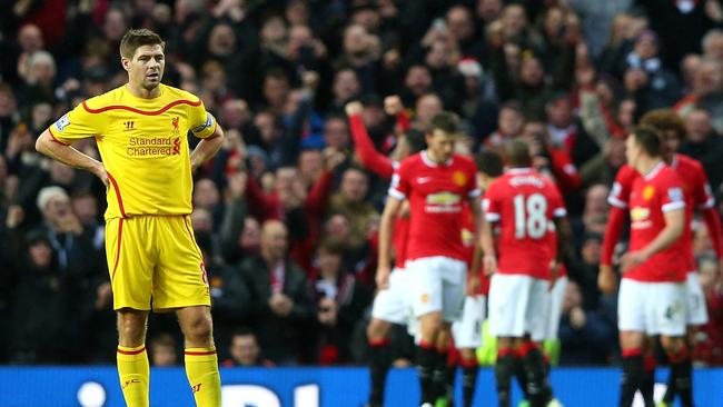 MANCHESTER, ENGLAND - DECEMBER 14: Steven Gerrard of Liverpool looks dejected after his team conceded the third goal during the Barclays Premier League match between Manchester United and Liverpool at Old Trafford on December 14, 2014 in Manchester, England. (Photo by Alex Livesey/Getty Images)