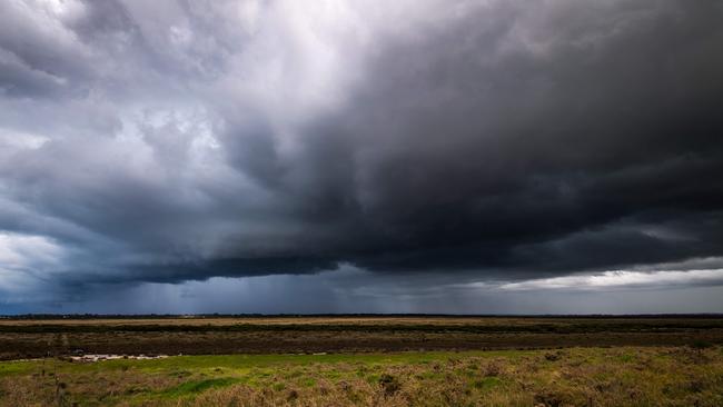 A storm front passes over Barwon Heads in Victoria before heading to Melbourne. Picture: Jake Nowakowski