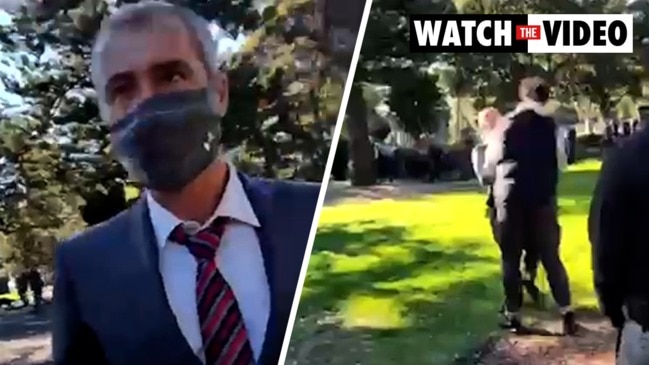 Channel 7 reporter Robert Ovadia accosted by Sydney anti-lockdown