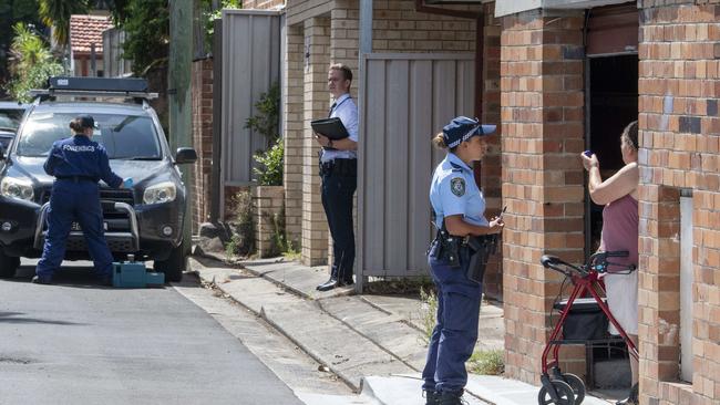 Anti-Semitic graffiti found in See Lane, Kingsford. Police and forensics at scene. Picture: NewsWire / Simon Bullard.