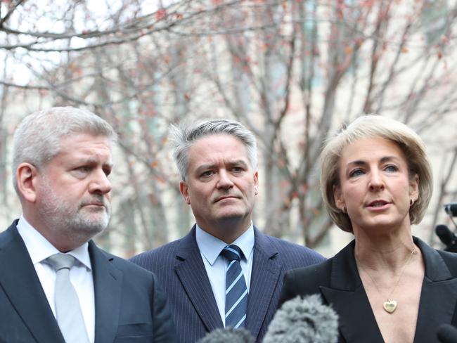 9.35: Mitch Fifield, Mathias Cormann and Michaelia Cash explain how they had told the PM he no longer had the support of the party room.