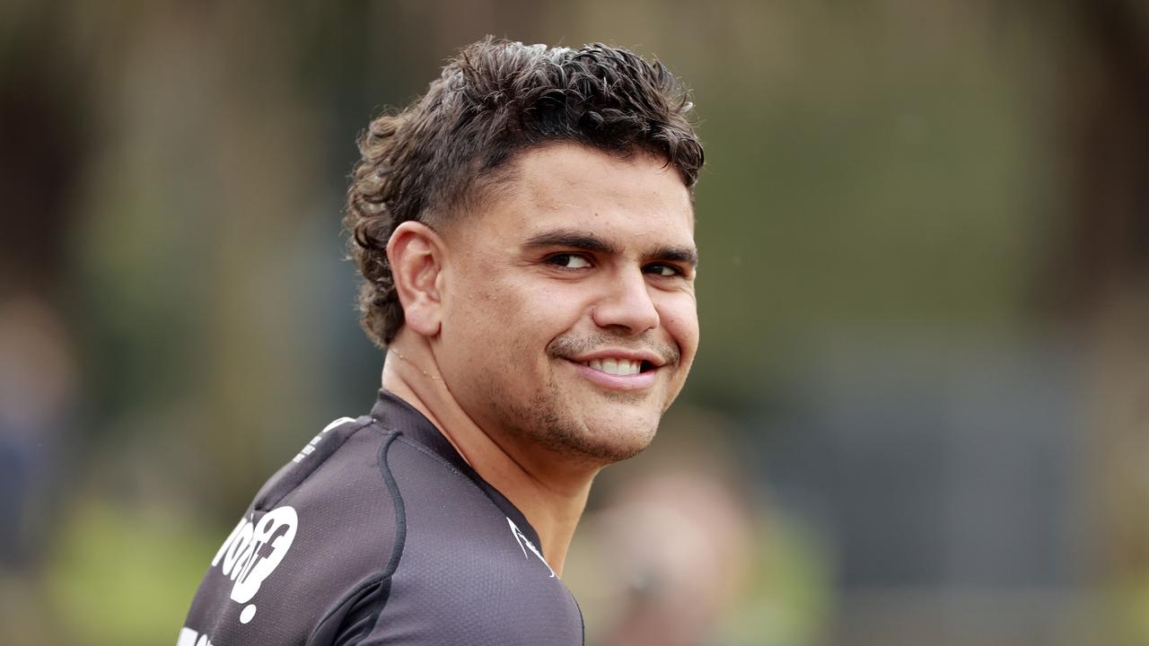 SATURDAY TELEGRAPH. SEPTEMBER 23, 2022. Pictured is Latrell Mitchell at South Sydney Rabbitohs Training at Redfern Oval today. Picture: Tim Hunter.