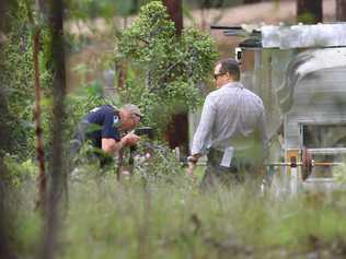 Police at the scene of a shooting on Acacia Rd, Bauple. Photo: Alistair Brightman. Picture: Alistair Brightman