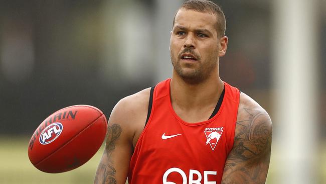 Lance Franklin has suffered another injury setback.