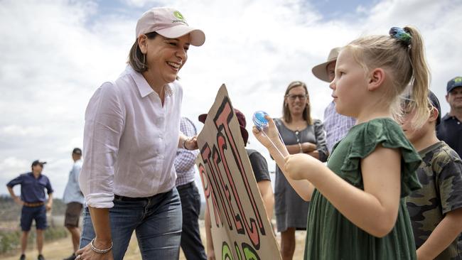 Queensland LNP Leader Deb Frecklington visits Paradise Dam on the campaign trail. Pic: NCA NewsWire / Sarah Marshall