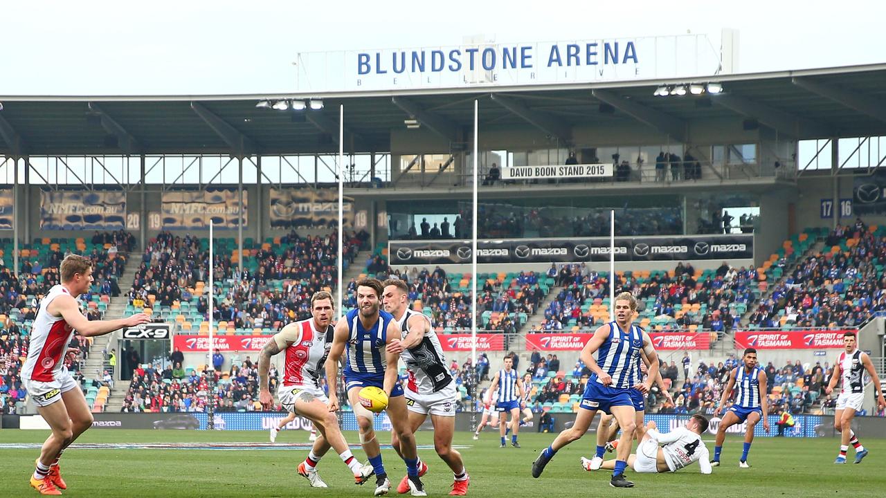 North Melbourne Kangaroos and the St Kilda Saints at Blundstone Arena. Picture: Scott Barbour/Getty Images via AFL Photos