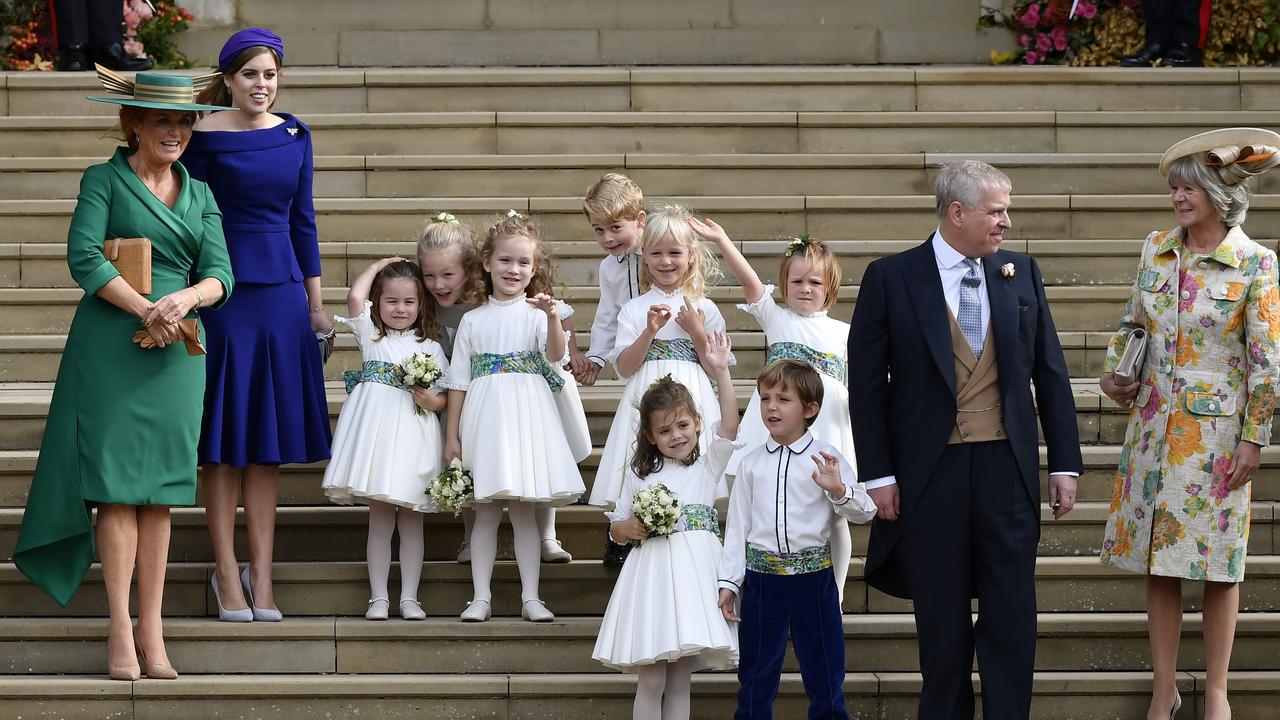 Sarah Ferguson and Princess Beatrice of York posing with the youngsters.