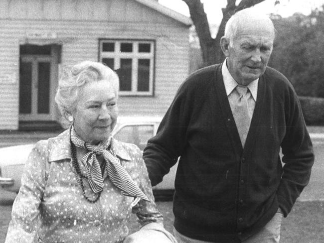 Esme and Stanley Livingstone were neighbours of the Clement family.