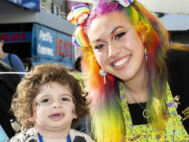 SYDNEY, AUSTRALIA,  Daily Telegraph, Saturday, 9  September  2023.Cronulla social gallerygeorge raad, 2 and Miss Emmy from shire face painters,Picture: Daily Telegraph/ Monique Harmer