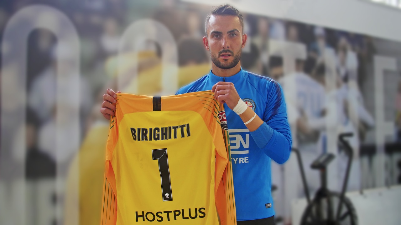 Mark Birighitti completes move to Swansea from Newcastle Jets