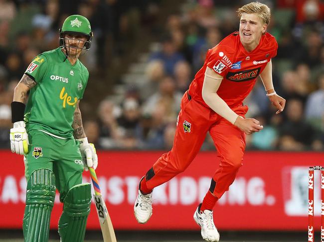 Will Sutherland bowls for the Renegades against the Stars. Picture: Getty Images