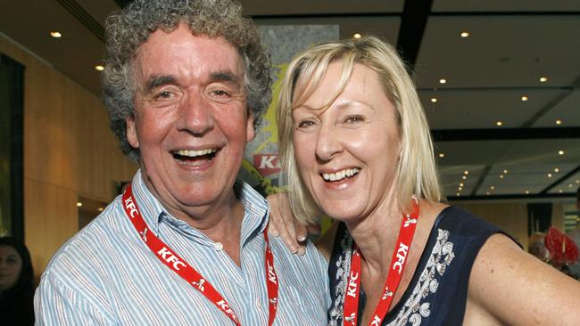 Peter 'Grubby' Stubbs and Diane 'Dee Dee' Dunleavy are splitting up on-air.