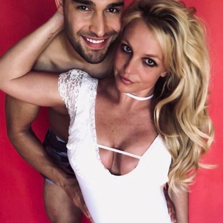 Britney says plans to expand her family with boyfriend Sam Asghari have been blocked.